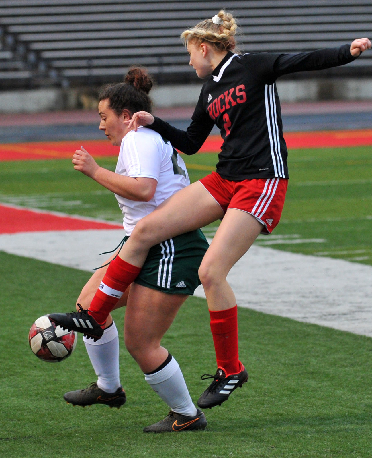 Alleman vs Rock Island girls soccer